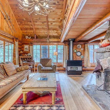 Zoe'S Log Cabin Welches Exteriör bild