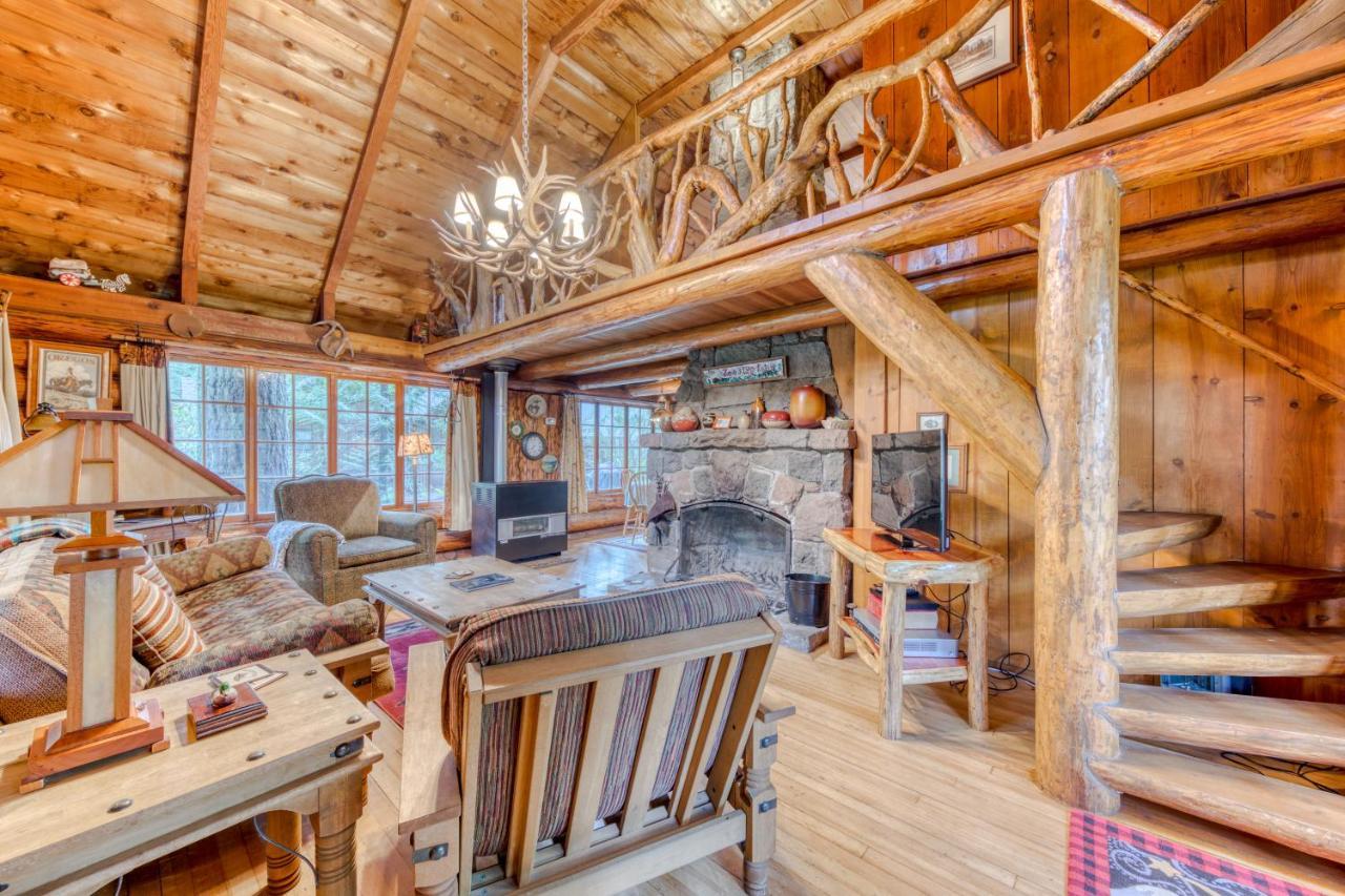 Zoe'S Log Cabin Welches Exteriör bild